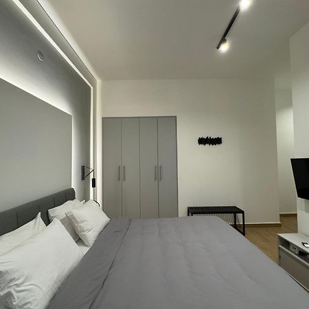 Dekolomvou Apartment Tesalonika Bagian luar foto
