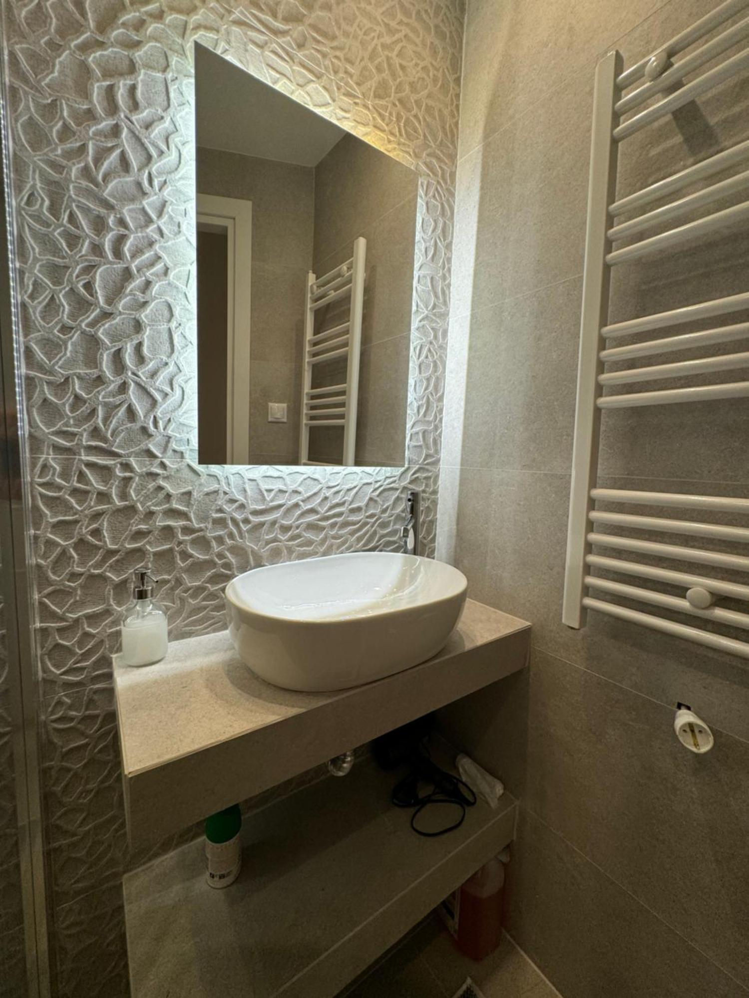 Dekolomvou Apartment Tesalonika Bagian luar foto