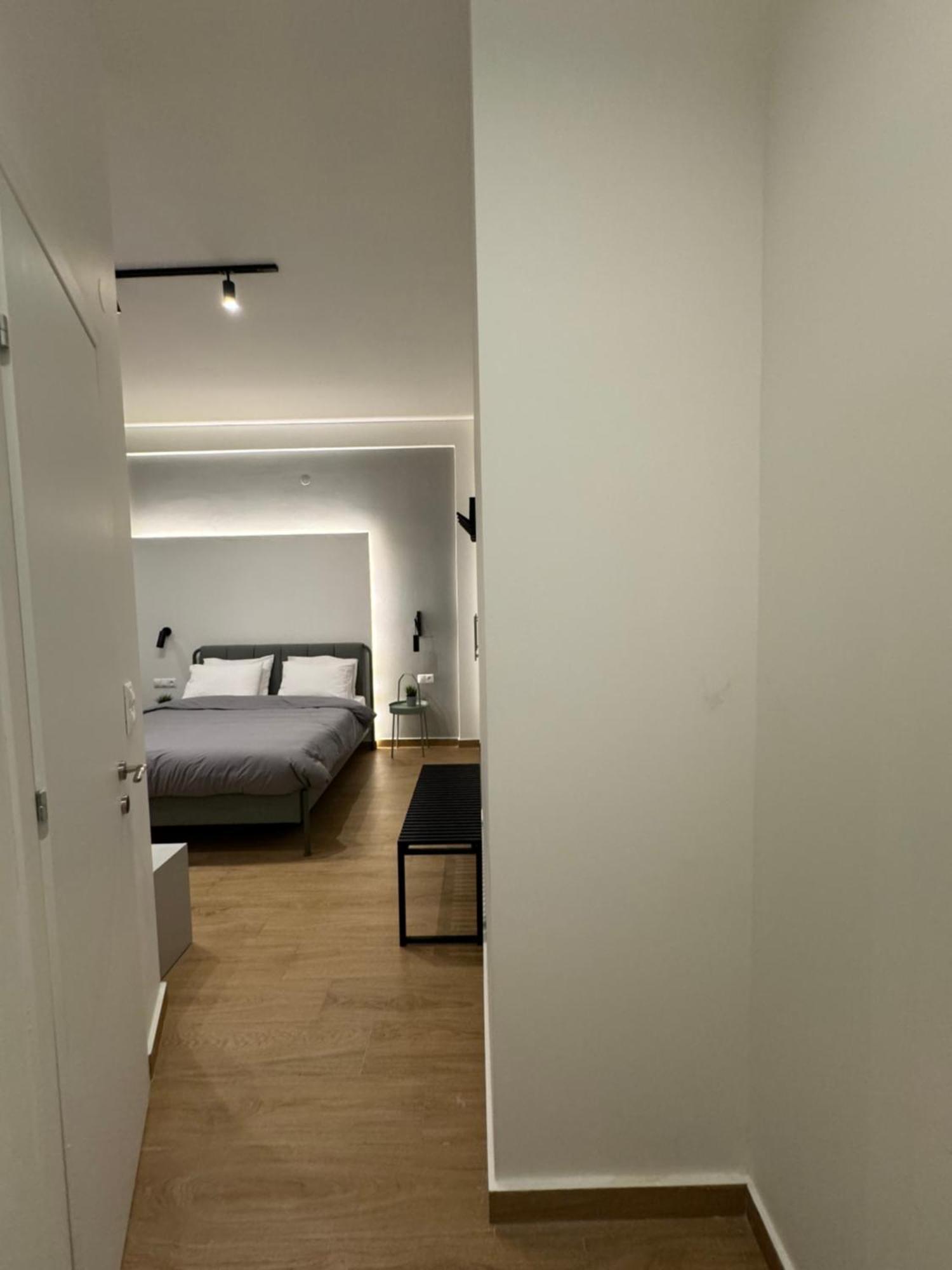 Dekolomvou Apartment Tesalonika Bagian luar foto