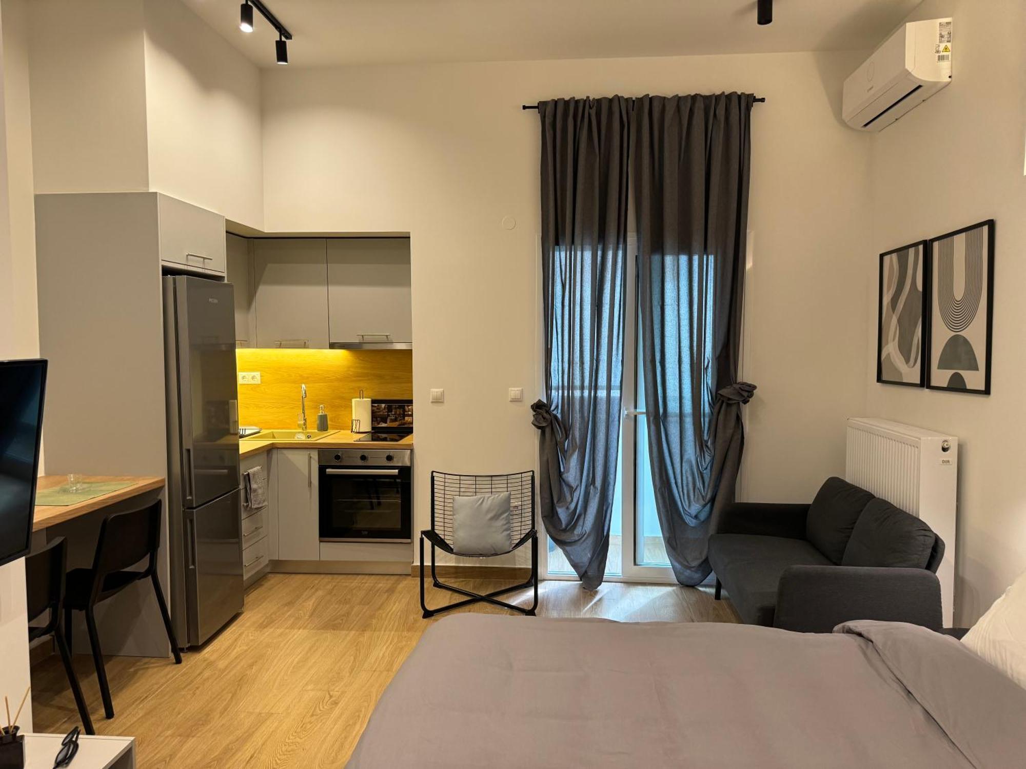 Dekolomvou Apartment Tesalonika Bagian luar foto